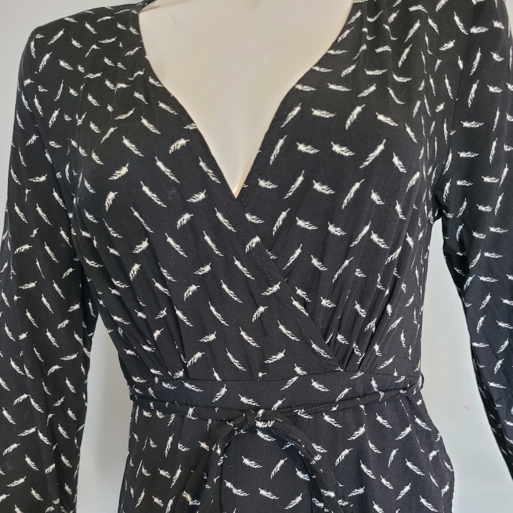 Xix Palms Feather Print Maxi Dress, Vguc, Size 3 View 2